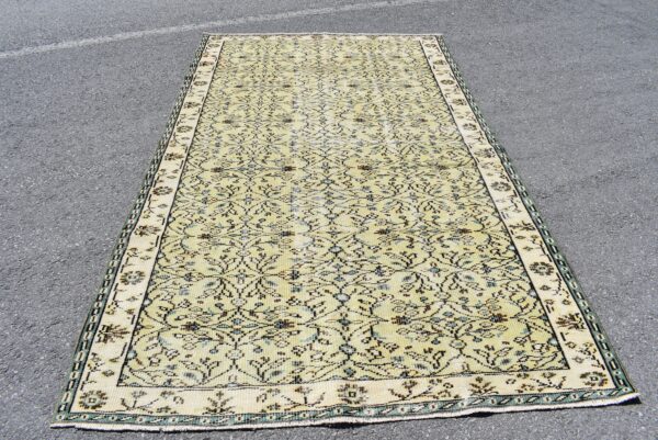 5.2 ft. x 8.9 ft. Vintage Turkish Rug TR04797 Image 2