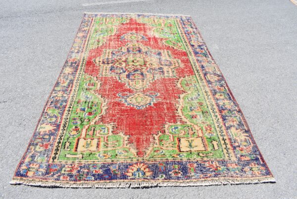 5.1 ft. x 8.8 ft. Vintage Turkish Rug TR04817 Image 2