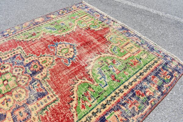 5.1 ft. x 8.8 ft. Vintage Turkish Rug TR04817 Image 4
