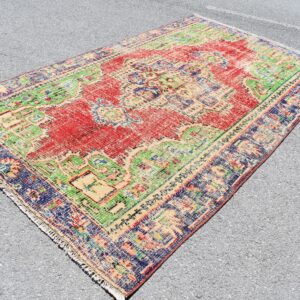 5.1 ft. x 8.8 ft. Vintage Turkish Rug TR04817 Image 1