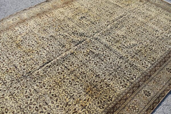 6.3 ft. x 9.4 ft. Vintage Turkish Rug TR04857 Image 5