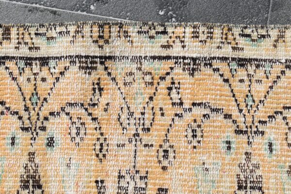 4.3 ft. x 7.3 ft. Vintage Turkish Rug TR04897 Image 6