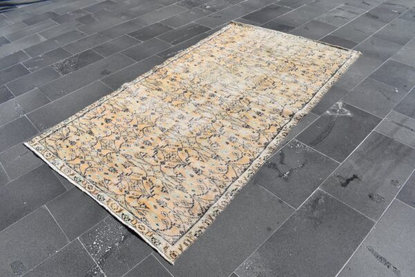 4.3 ft. x 7.3 ft. Vintage Turkish Rug TR04897 Image 1