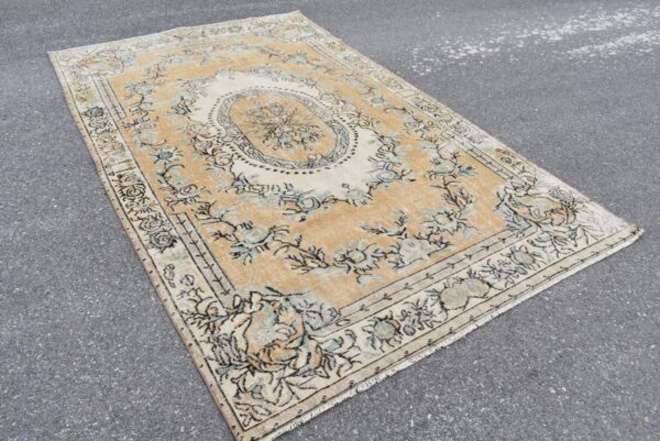 5.8 ft. x 9.5 ft. Vintage Turkish Rug TR04907 Image 3