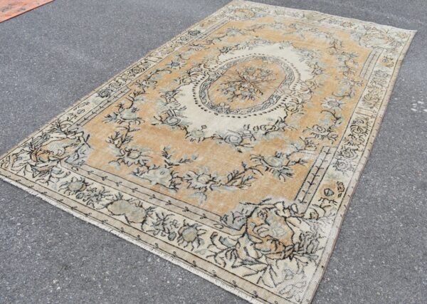 5.8 ft. x 9.5 ft. Vintage Turkish Rug TR04907 Image 1