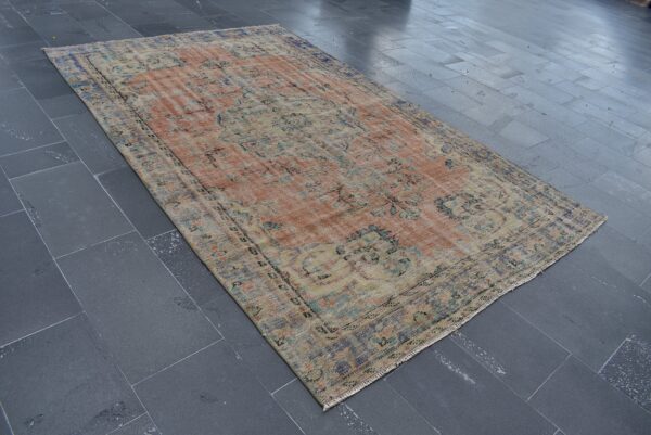 5.8 ft. x 9.5 ft. Vintage Turkish Rug TR04937 Image 3