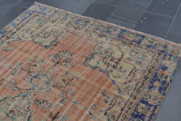 5.8 ft. x 9.5 ft. Vintage Turkish Rug TR04937 Image 4