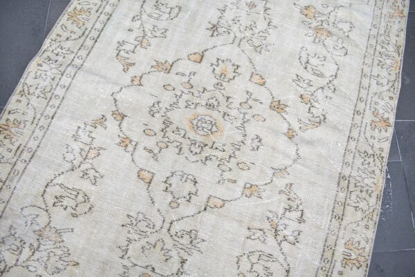 5.1 ft. x 8 ft. Vintage Turkish Rug TR05017 Image 5