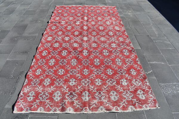 5.2 ft. x 9.9 ft. Vintage Turkish Rug TR05047 Image 2