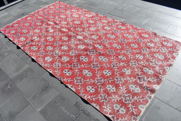 5.2 ft. x 9.9 ft. Vintage Turkish Rug TR05047 Image 3