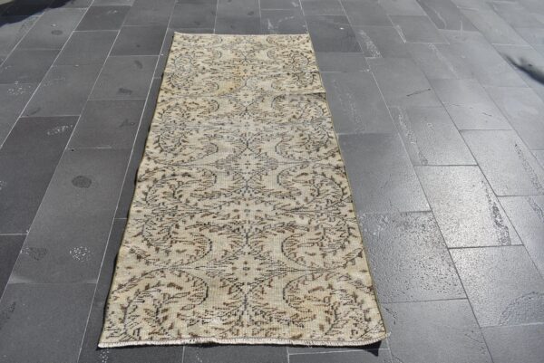 2.8 ft. x 6.5 ft. Vintage Turkish Rug TR05057 Image 2