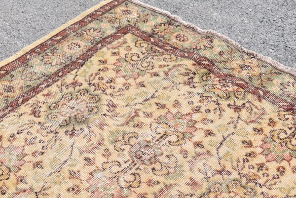 3.9 ft. x 6.7 ft. Vintage Turkish Rug TR05137 Image 4