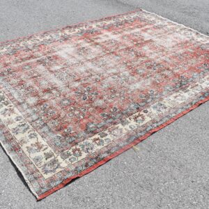 6.9 ft. x 10.1 ft. Vintage Turkish Rug TR05187 Image 1