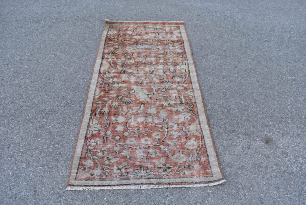 2.6 ft. x 5.7 ft. Vintage Turkish Rug TR05217 Image 2