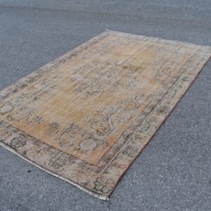 5.2 ft. x 7.8 ft. Vintage Turkish Rug TR05227 Image 1