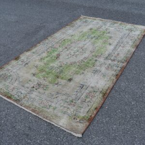4.7 ft. x 8.1 ft. Vintage Turkish Rug TR05257 Image 1