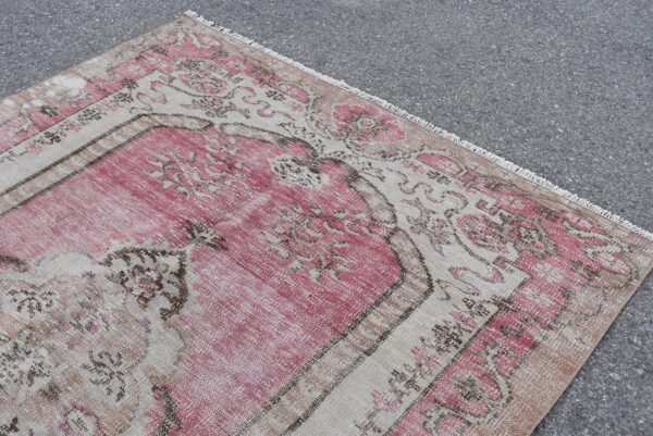 5.6 ft. x 8.6 ft. Vintage Turkish Rug TR05287 Image 4