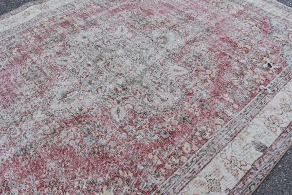 6.6 ft. x 10 ft. Vintage Turkish Rug TR05297 Image 5