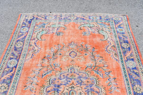 5.8 ft. x 9.3 ft. Vintage Turkish Rug TR05307 Image 4