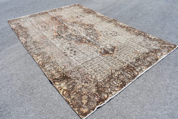 6.8 ft. x 10.2 ft. Vintage Turkish Rug TR05347 Image 3