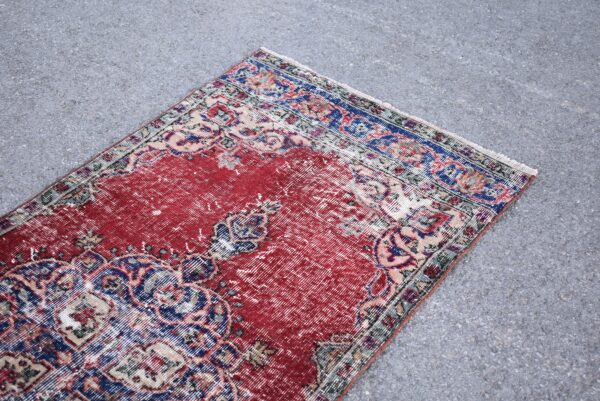 2.8 ft. x 6.9 ft. Vintage Turkish Rug TR05437 Image 4