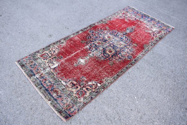 2.8 ft. x 6.9 ft. Vintage Turkish Rug TR05437 Image 1