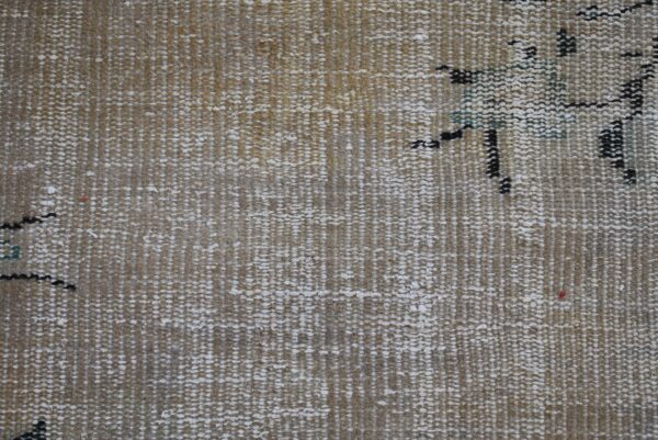 2.7 ft. x 6.2 ft. Vintage Turkish Rug TR05457 Image 6