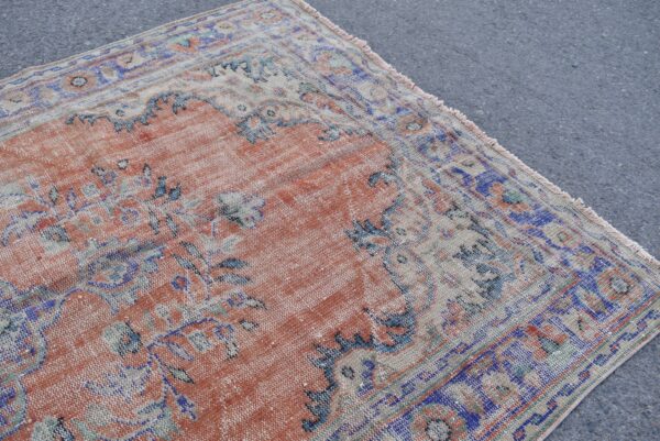 5.2 ft. x 9.1 ft. Vintage Turkish Rug TR05527 Image 4