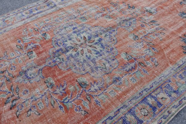 5.2 ft. x 9.1 ft. Vintage Turkish Rug TR05527 Image 5