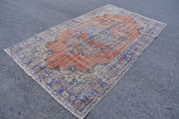 5.2 ft. x 9.1 ft. Vintage Turkish Rug TR05527 Image 1