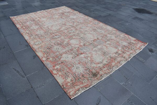 5.6 ft. x 9.1 ft. Vintage Turkish Rug TR05587 Image 3