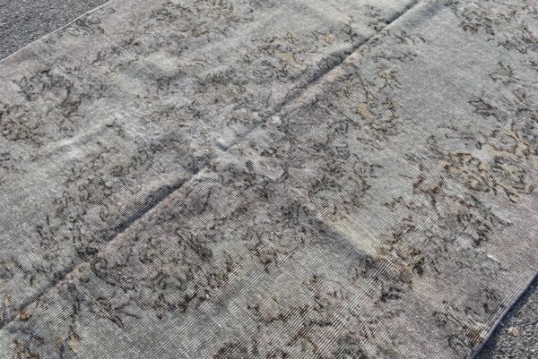 5.2 ft. x 9.1 ft. Vintage Turkish Rug TR05597 Image 5