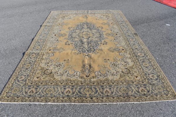 6.8 ft. x 10.3 ft. Vintage Turkish Rug TR05607 Image 3