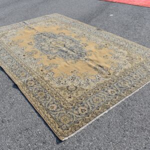 6.8 ft. x 10.3 ft. Vintage Turkish Rug TR05607 Image 1
