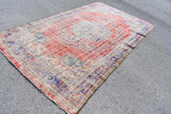 5.7 ft. x 9.9 ft. Vintage Turkish Rug TR05657 Image 1