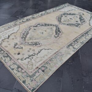 5.6 ft. x 11.3 ft. Vintage Turkish Rug TR05677 Image 1