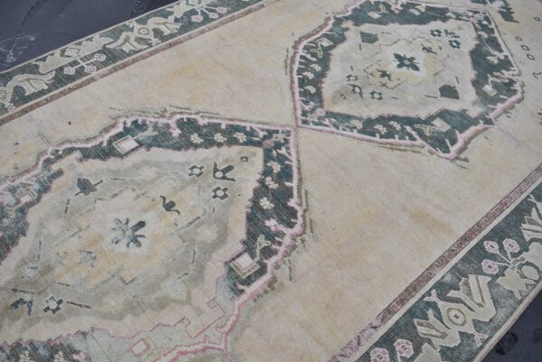 5.6 ft. x 11.3 ft. Vintage Turkish Rug TR05677 Image 5