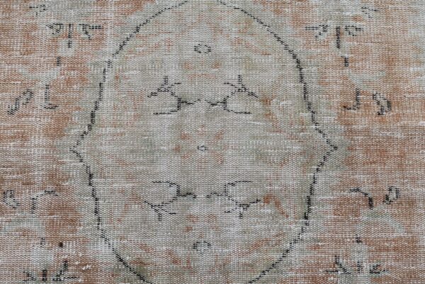 4.6 ft. x 8.8 ft. Vintage Turkish Rug TR05727 Image 6