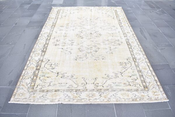 5.9 ft. x 9.2 ft. Vintage Turkish Rug TR05737 Image 2