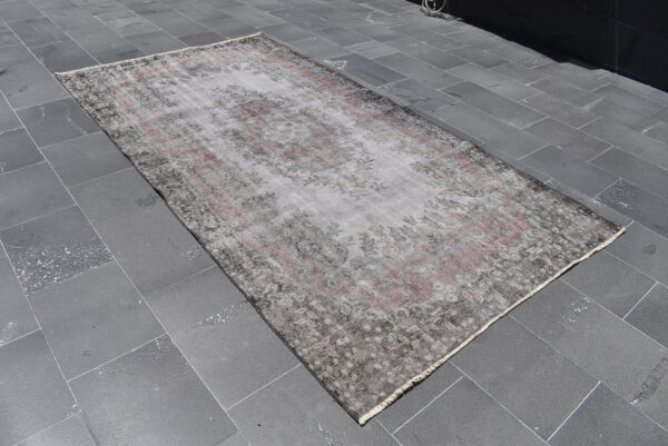4.8 ft. x 9 ft. Vintage Turkish Rug TR05757 Image 3