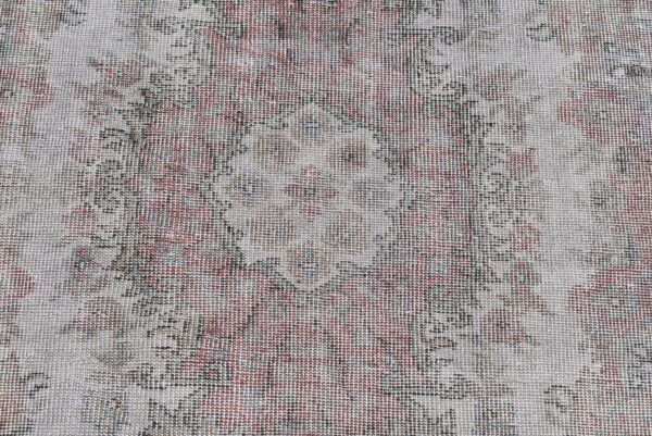 4.8 ft. x 9 ft. Vintage Turkish Rug TR05757 Image 6