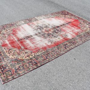 5.6 ft. x 9.7 ft. Vintage Turkish Rug TR05817 Image 1