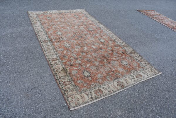 4.6 ft. x 8.3 ft. Vintage Turkish Rug TR05837 Image 3