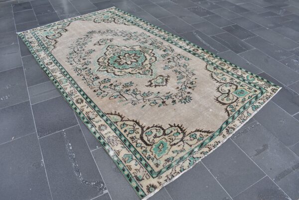 5.2 ft. x 9 ft. Vintage Turkish Rug TR05847 Image 2