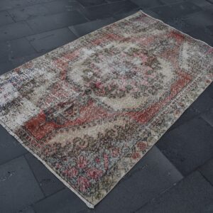 3.9 ft. x 6.7 ft. Vintage Turkish Rug TR05857 Image 1
