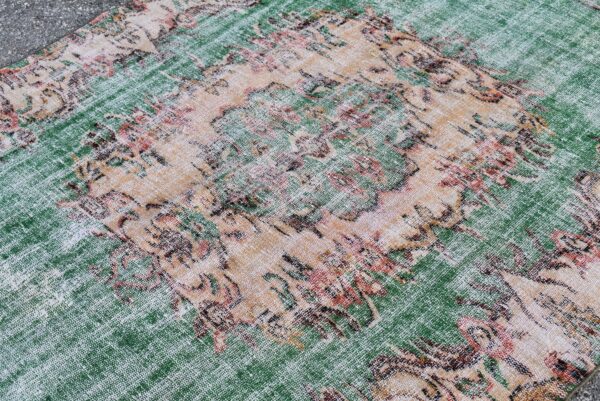 5.5 ft. x 8.2 ft. Vintage Turkish Rug TR05867 Image 5
