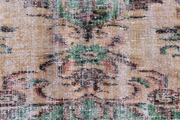 5.5 ft. x 8.2 ft. Vintage Turkish Rug TR05867 Image 6