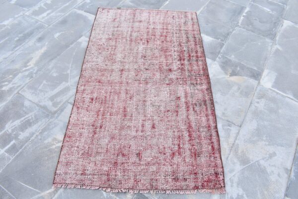 2.6 ft. x 4.6 ft. Vintage Turkish Rug TR05997 Image 2