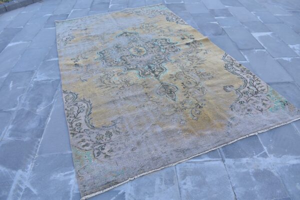 5.5 ft. x 9.2 ft. Vintage Turkish Rug TR06127 Image 3