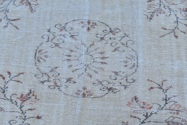 5.6 ft. x 8.7 ft. Vintage Turkish Rug TR06177 Image 6
